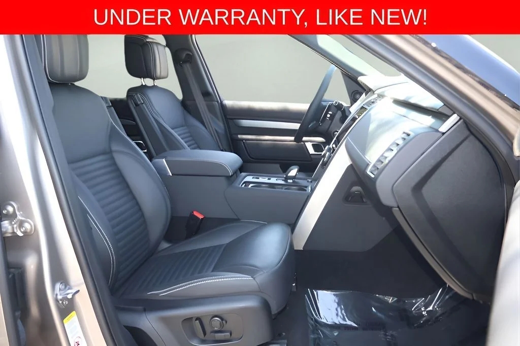 Certified Used 2025 Brown Land Rover Dynamic SE image 17