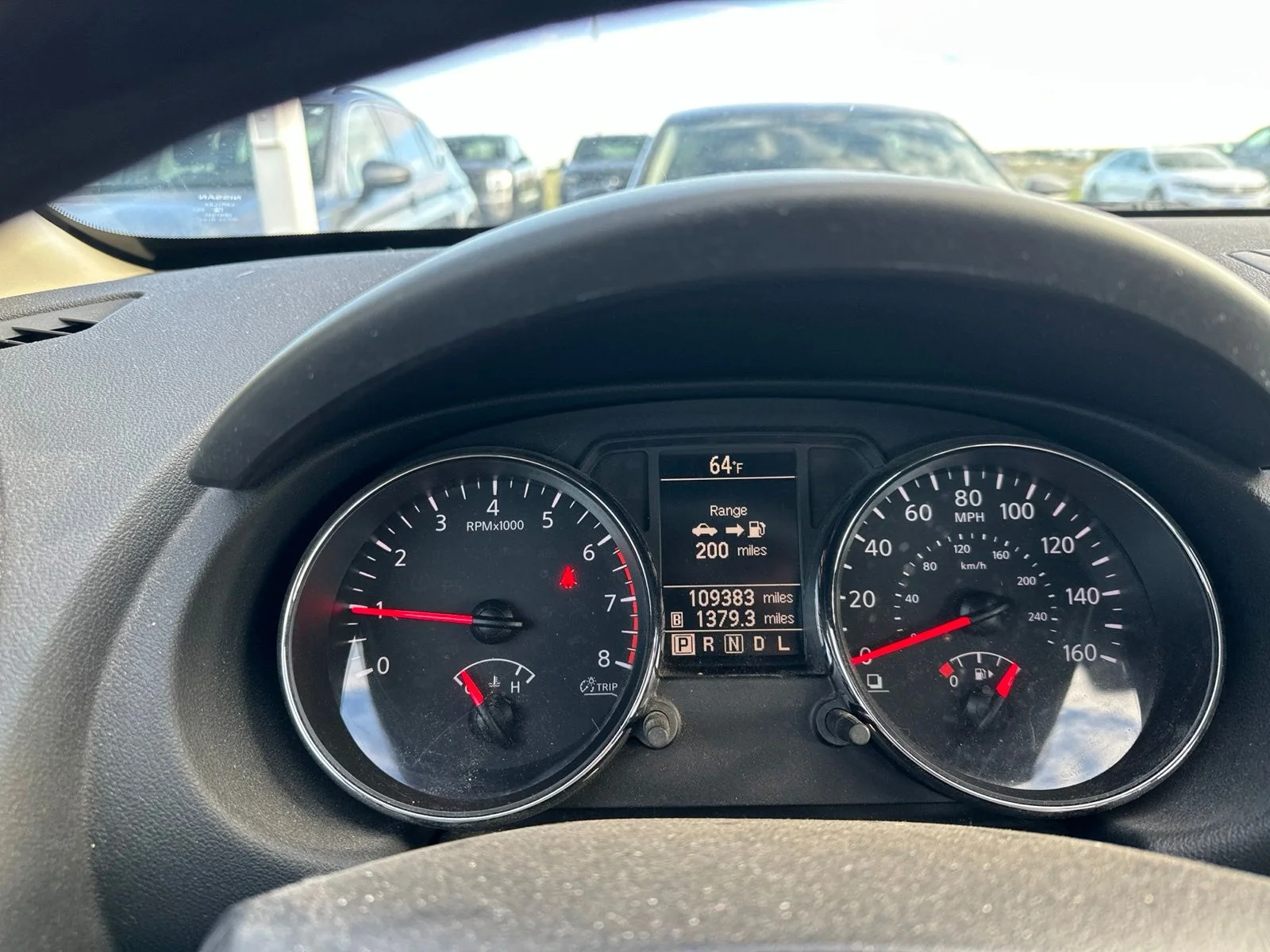 Used 2015 White Nissan S image 5