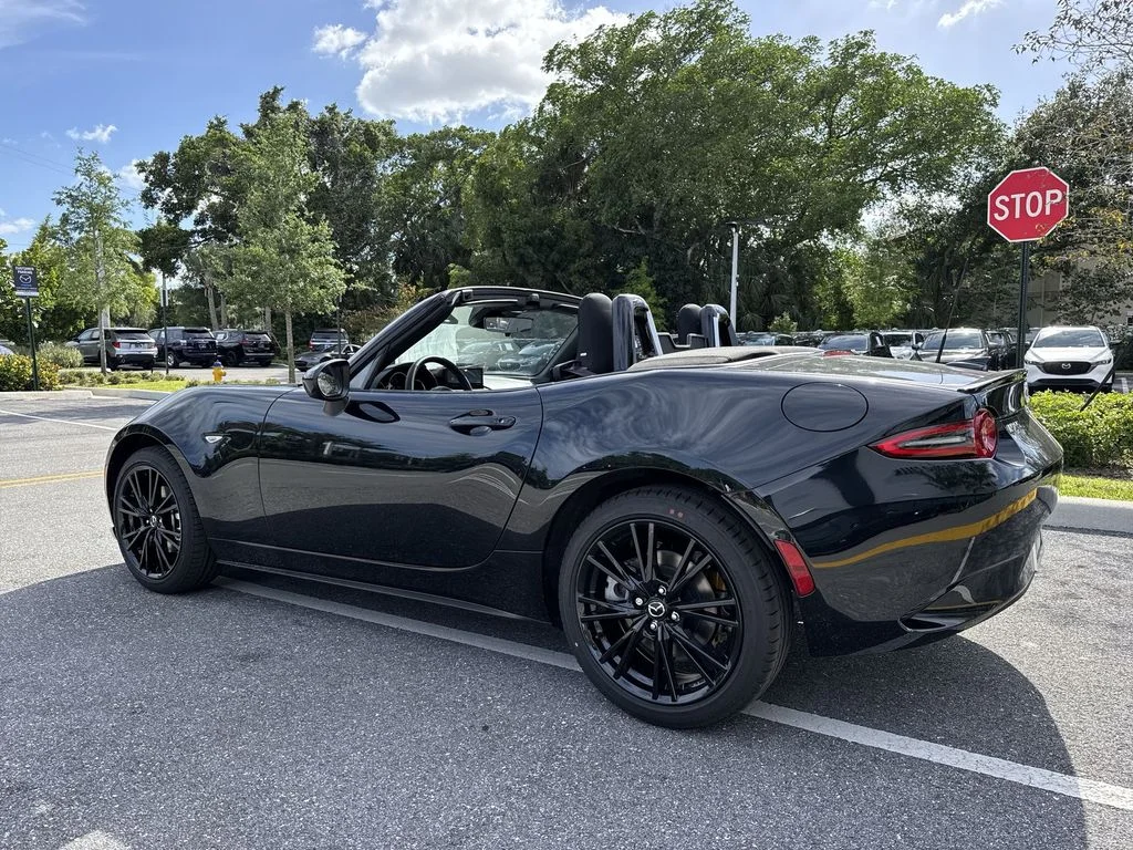 2026 Mazda MX-5 Miata Club - Photo 26