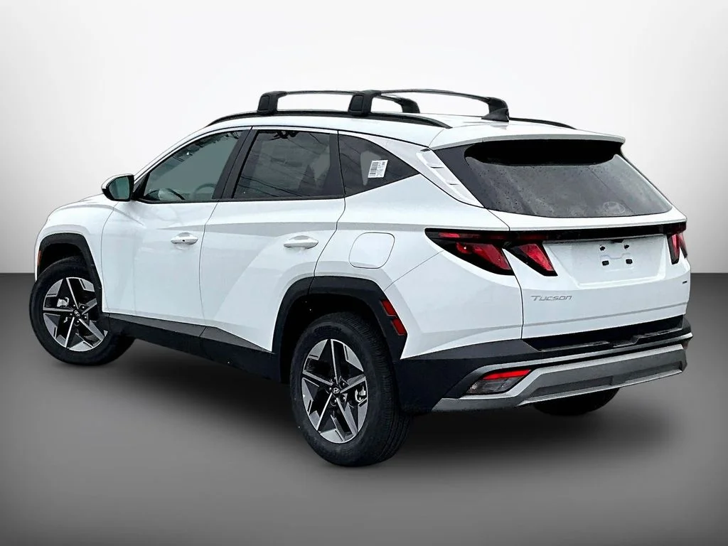 New 2026 White Hyundai SEL image 3