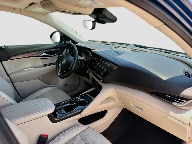 Used 2022 Sapphire Metallic Buick Avenir image 14