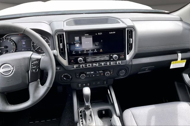 New 2026 Glacier White Nissan Crew Cab SV image 6
