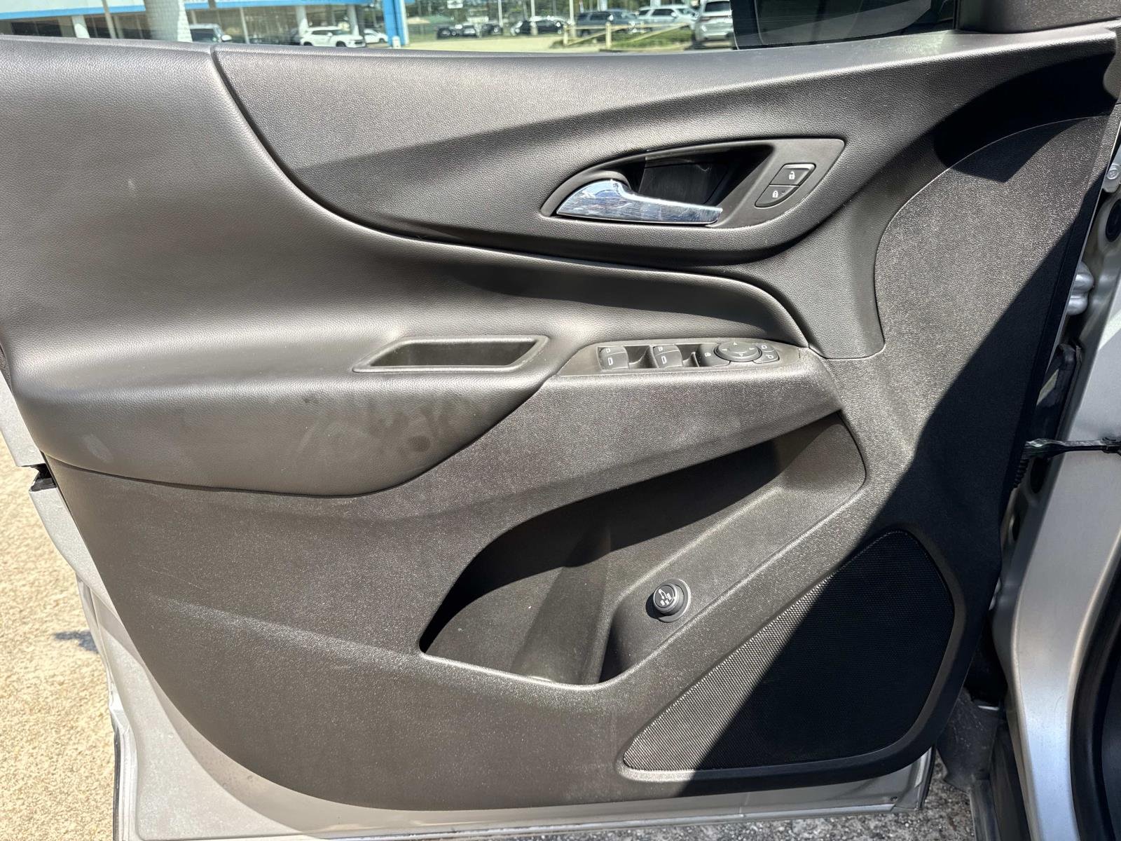 Used 2022 Silver Chevrolet LT image 18