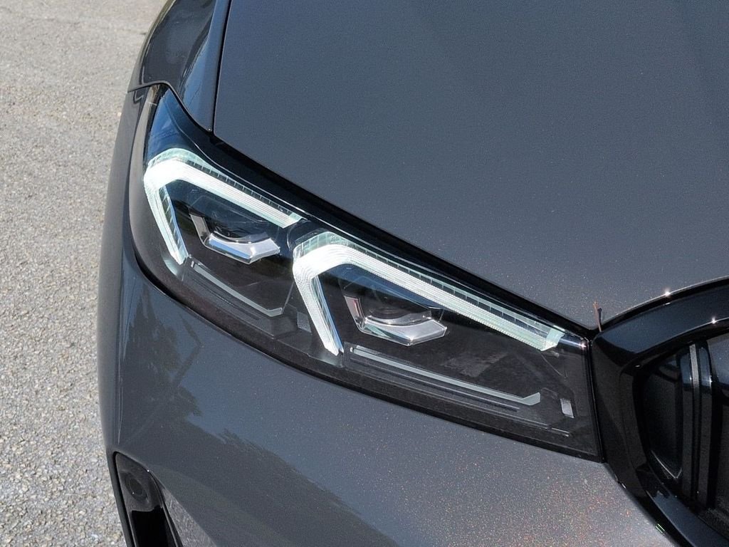 New 2026 Dravit Grey Metallic BMW 330i image 10