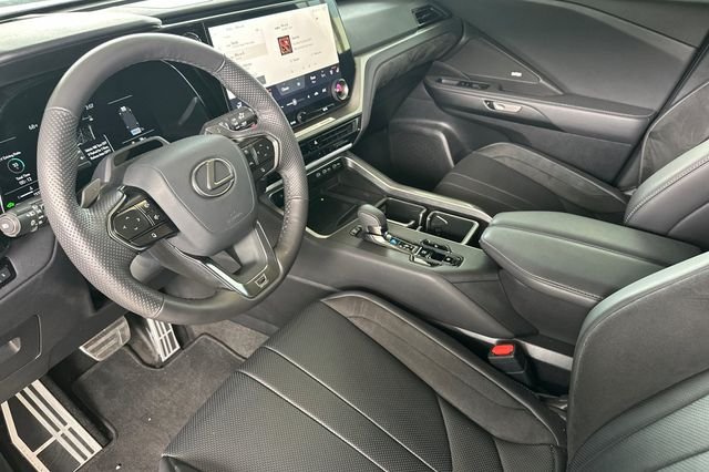 Used 2026  Lexus 500h F SPORT Performance Luxury image 11