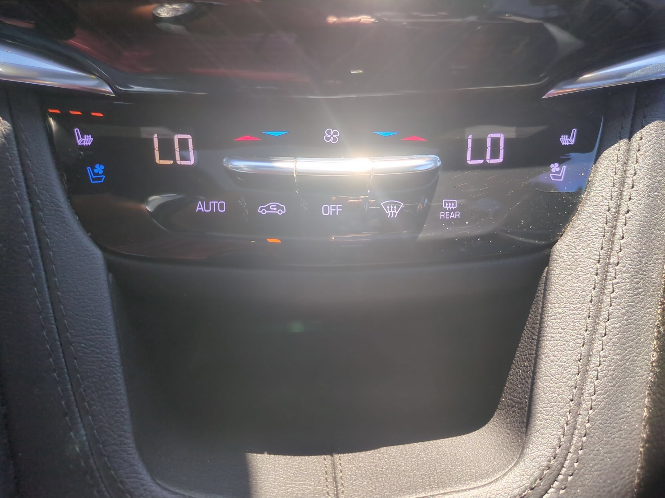 Used 2020 STELLAR BLACK METALLIC Cadillac AWD Premium Luxury image 25