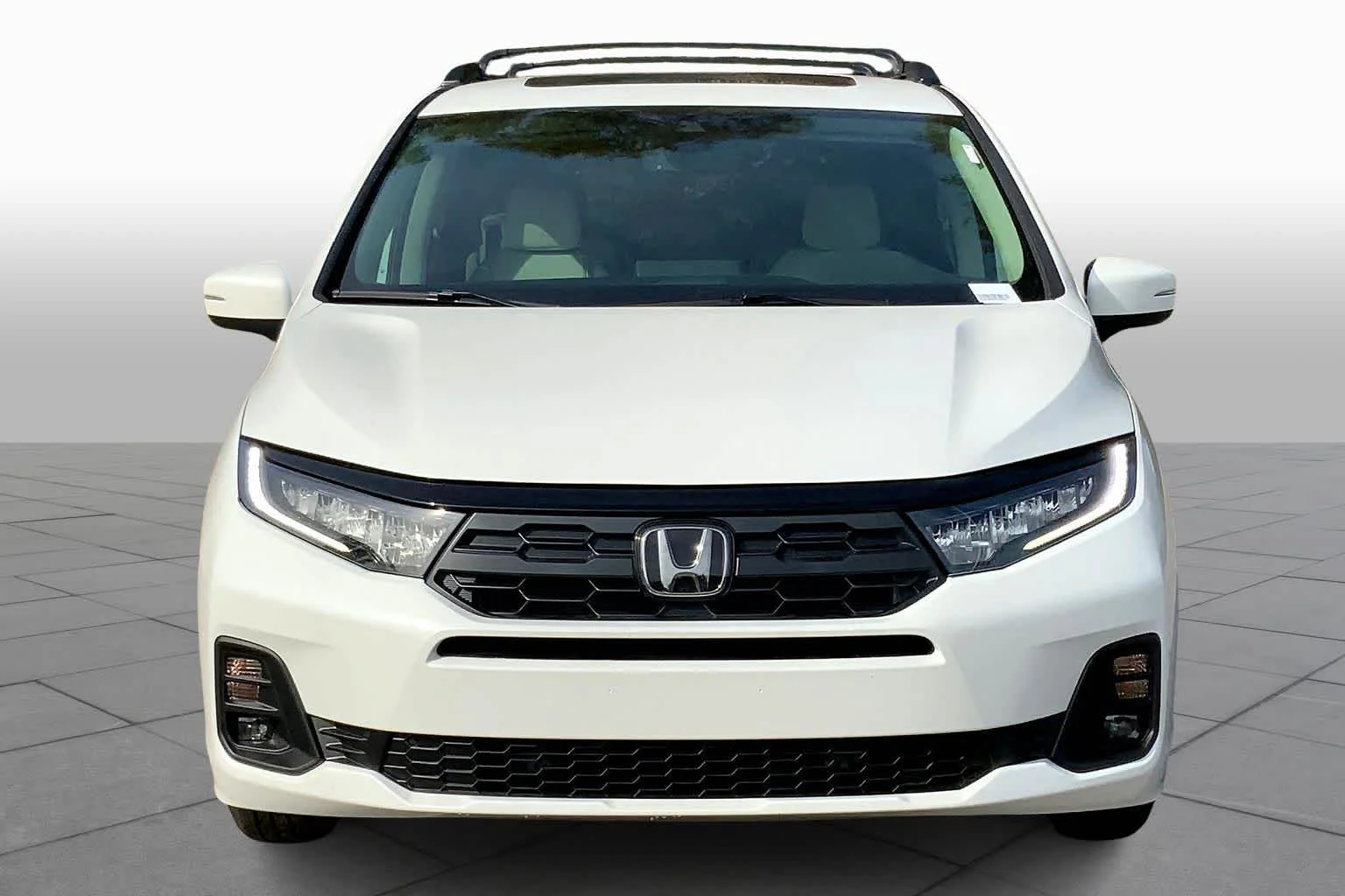 New 2026 Platinum White Pearl Honda EX-L image 3