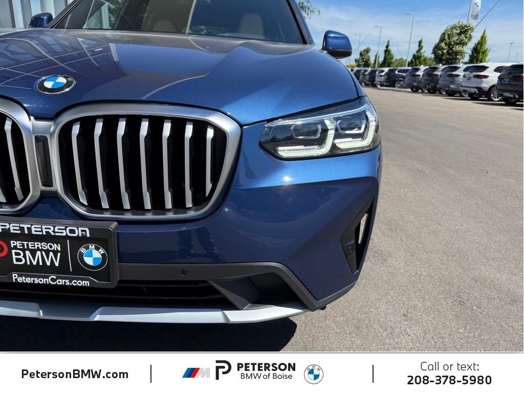 Used 2022 Blue BMW xDrive30i image 40
