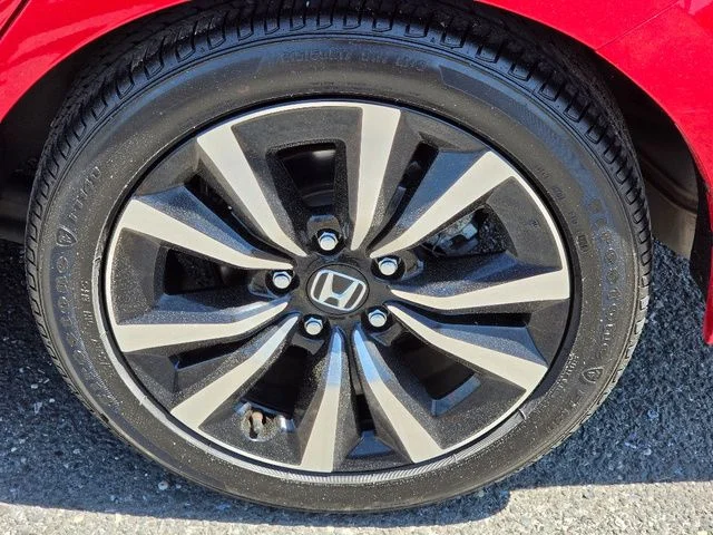 2024 Honda Civic EX - Photo 15
