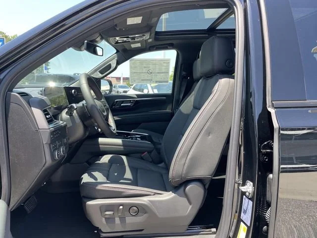 2026 Chevrolet Tahoe RST - Photo 16