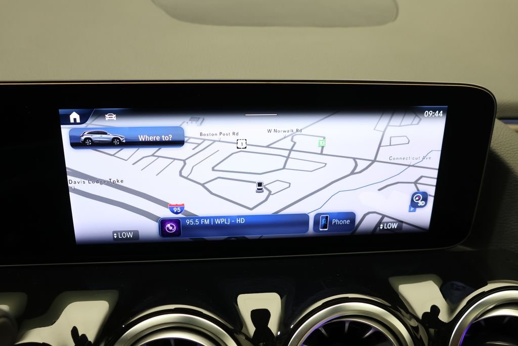 New 2026 Polar White Mercedes-Benz GLA 250 image 26