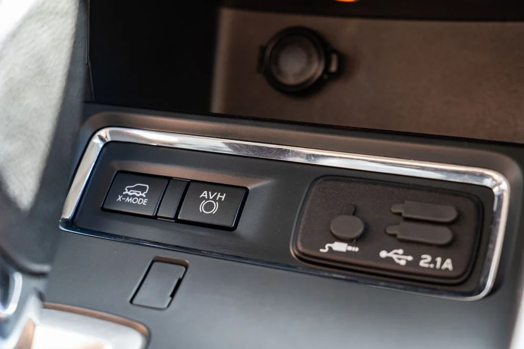 Used 2020 Black Subaru Limited image 20