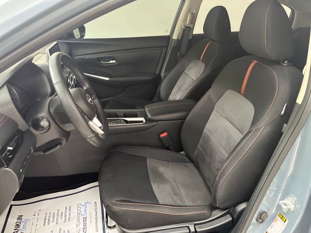 Used 2024 Gray Nissan SR image 12