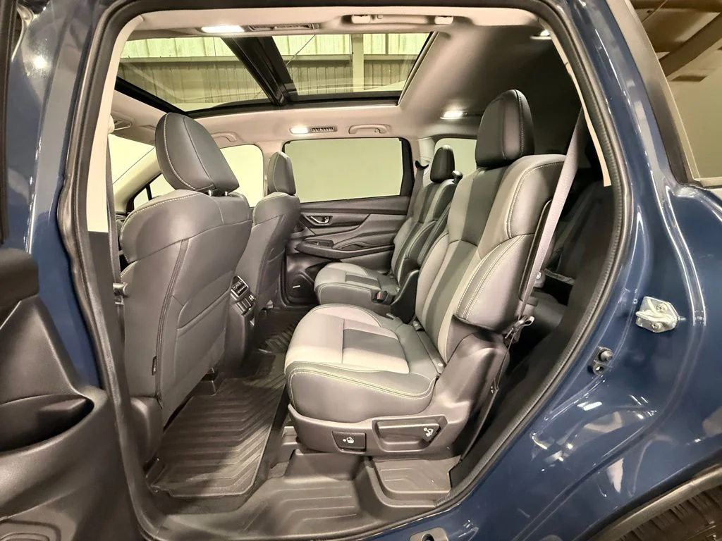 Used 2023 Blue Subaru Onyx Edition image 18