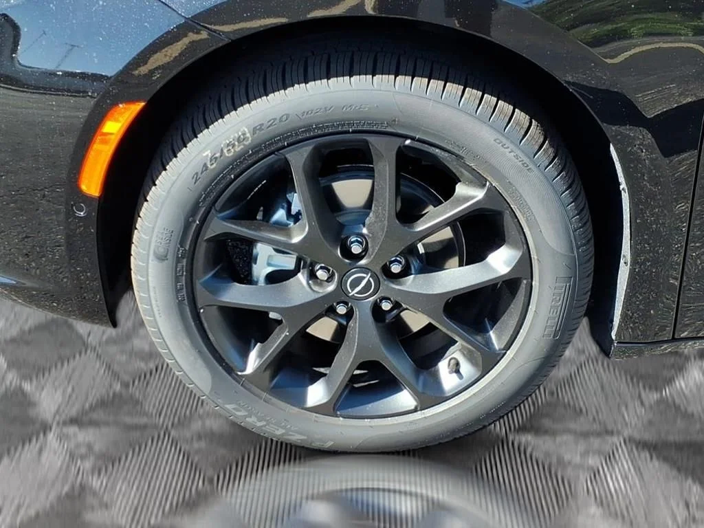 New 2026 Diamond Black Crystal Pearl-Coat Exterior Paint Chrysler Select image 11