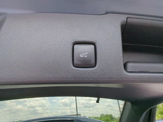 Used 2023 Blue Ford Active image 21
