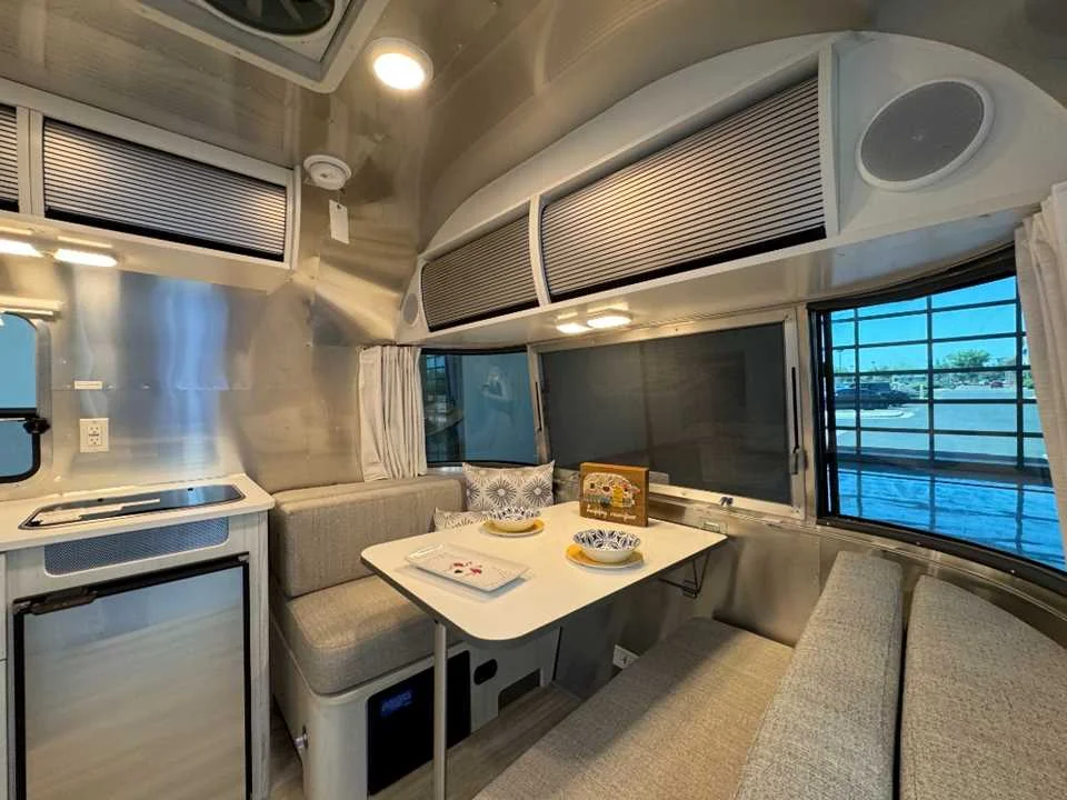 New 2026 SILVER AIRSTREAM  image 8