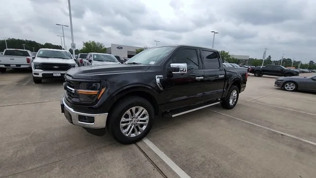 New 2026 Agate Black Metallic Ford XLT image 6