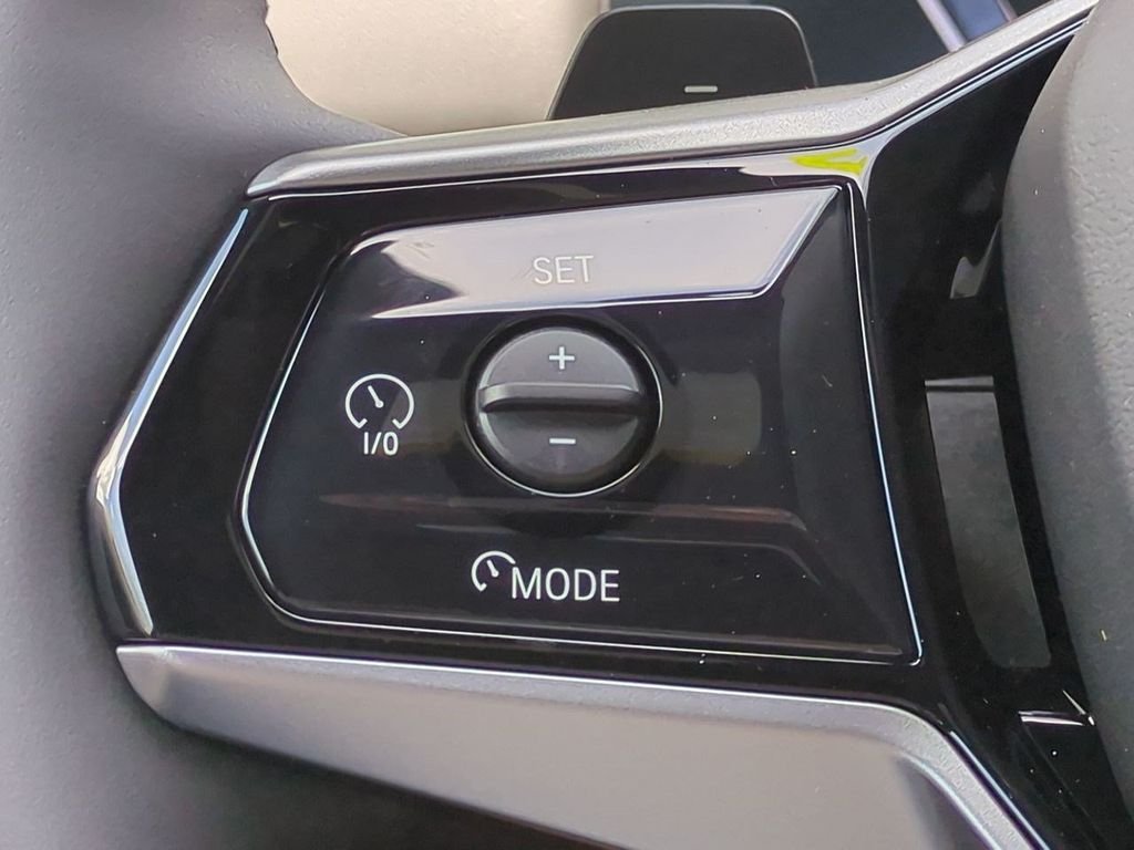 New 2027 Blue BMW 530i xDrive image 25