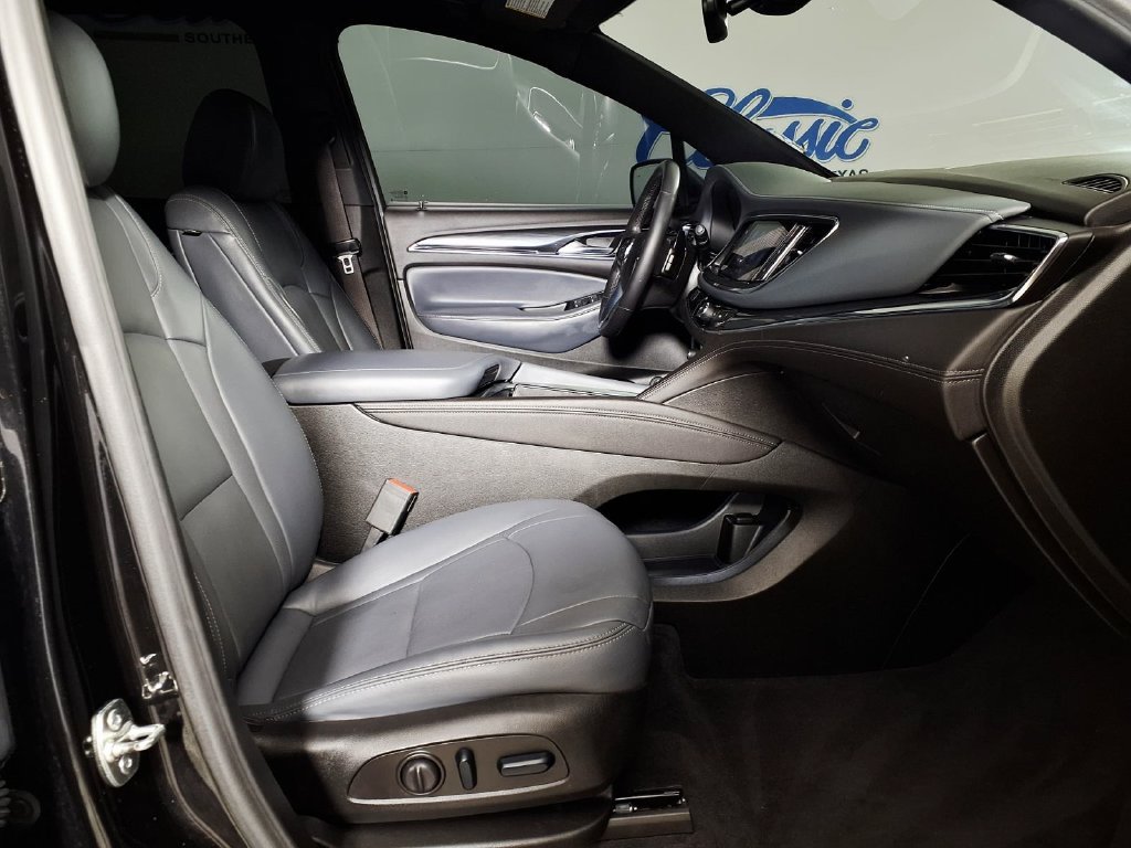 Used 2024 Ebony Twilight Metallic Buick Essence image 12