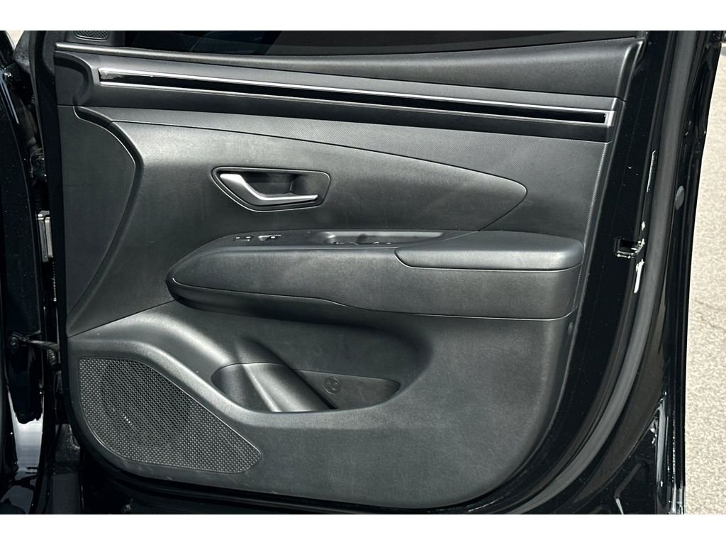 Used 2022 Phantom Black Hyundai SEL image 21