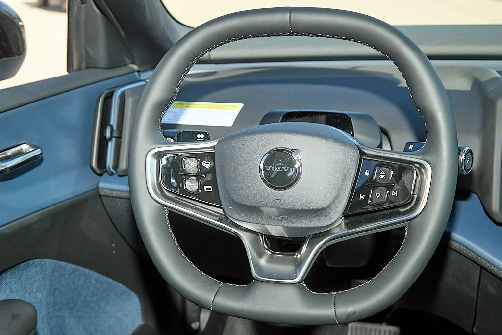 New 2026 Crystal White Volvo Ultra image 19
