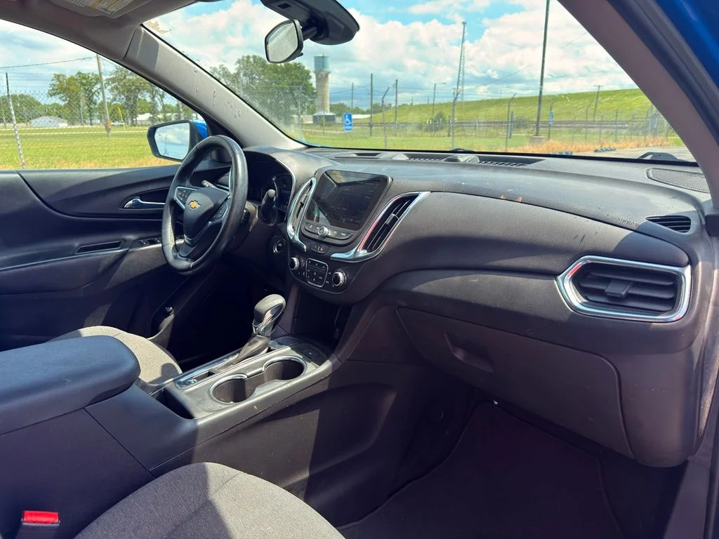 Used 2024 Blue Chevrolet LT image 33