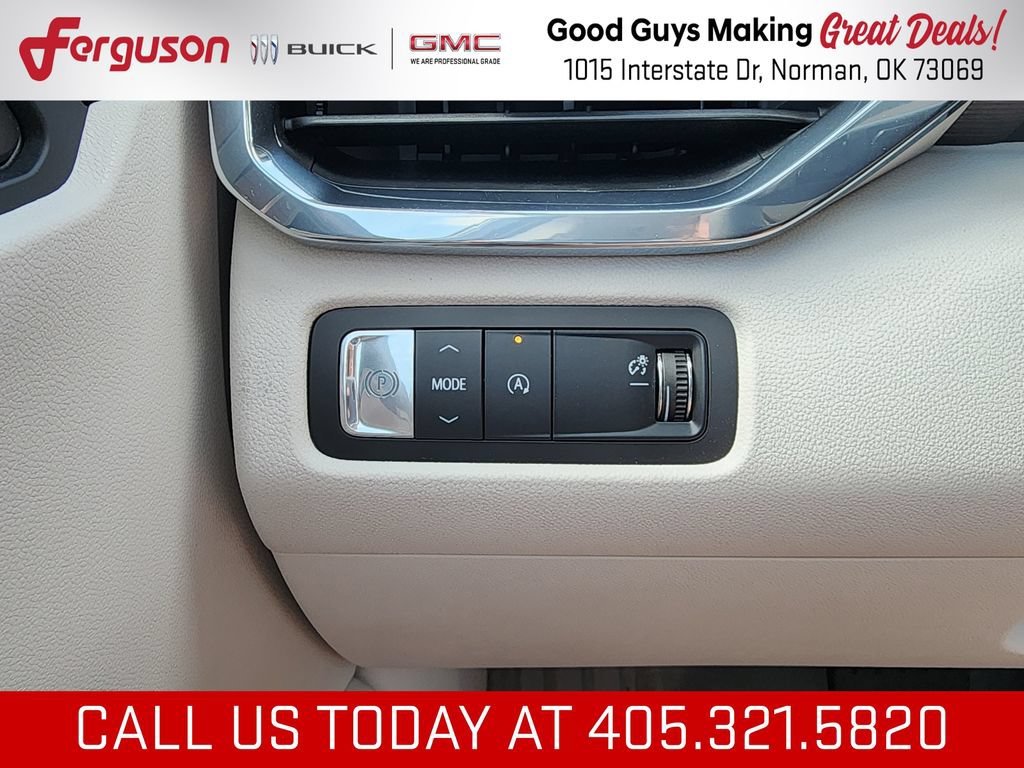 2026 GMC Acadia Denali - Photo 19