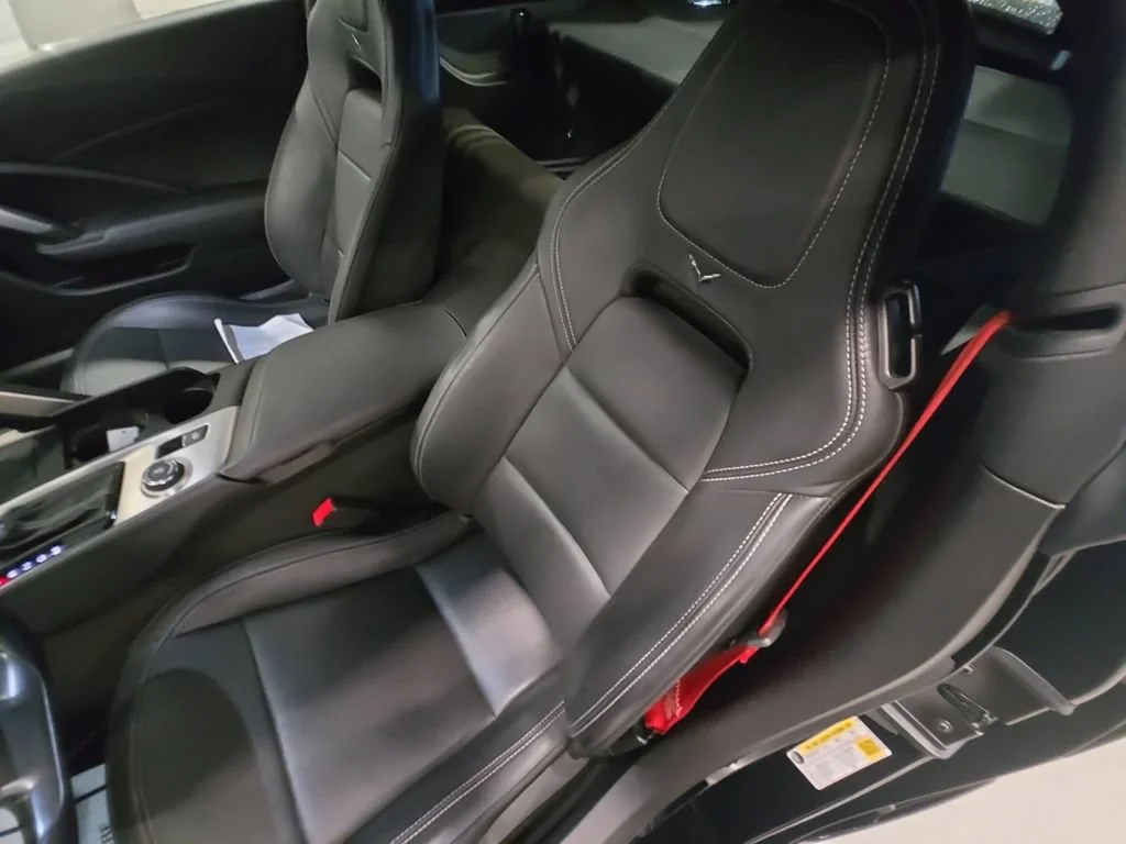 Used 2017 BLACK Chevrolet Grand Sport 2LT image 33