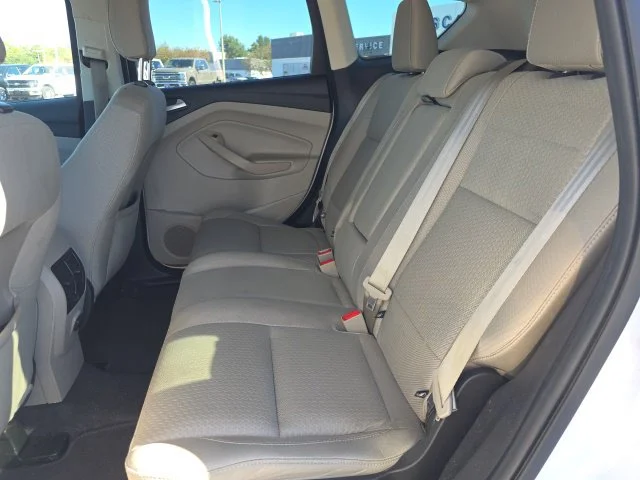 Used 2018 White Ford SE image 10