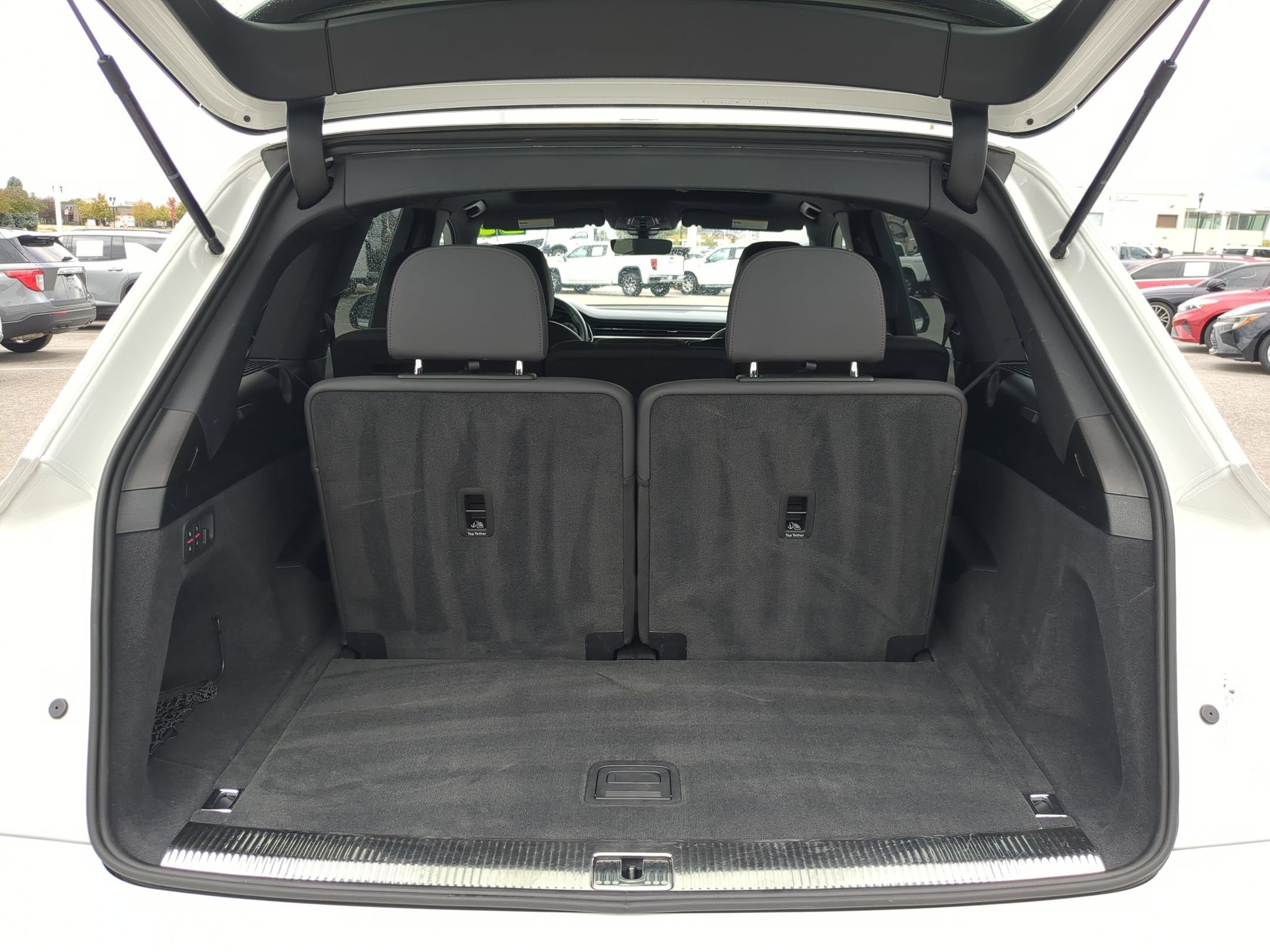 Used 2025 White Audi Premium Plus image 30