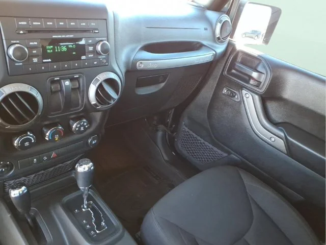 Used 2016 Black Jeep Sport image 15