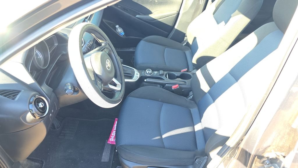 Used 2020 Gray Toyota LE image 15