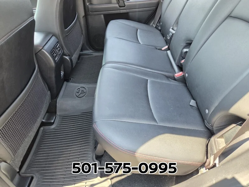 Used 2021 Midnight Black Metallic TOYOTA VENTURE 4WD image 13