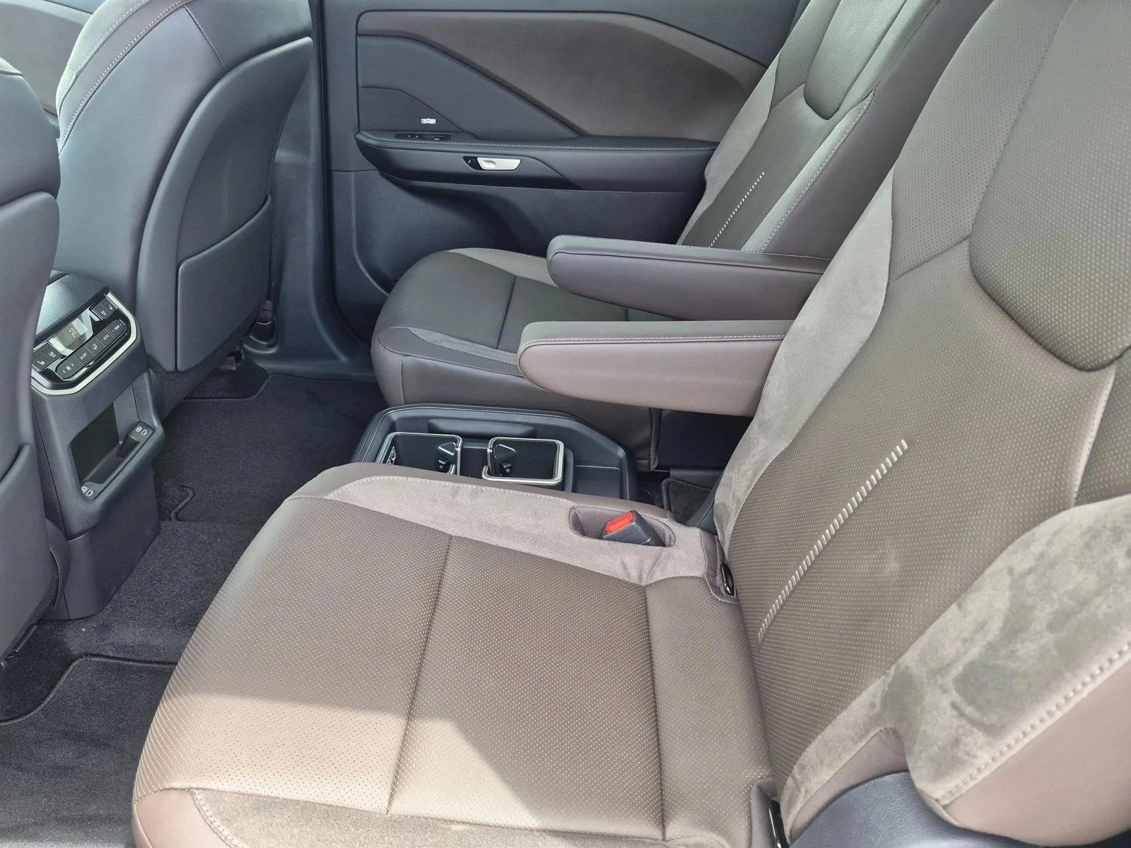 New 2026 Wind Chill Pearl Lexus  350 LUXURY AWD image 15