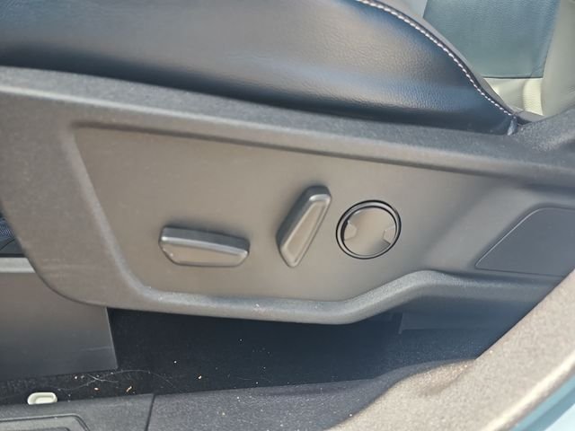 Used 2023 Blue Ford Outer Banks image 22