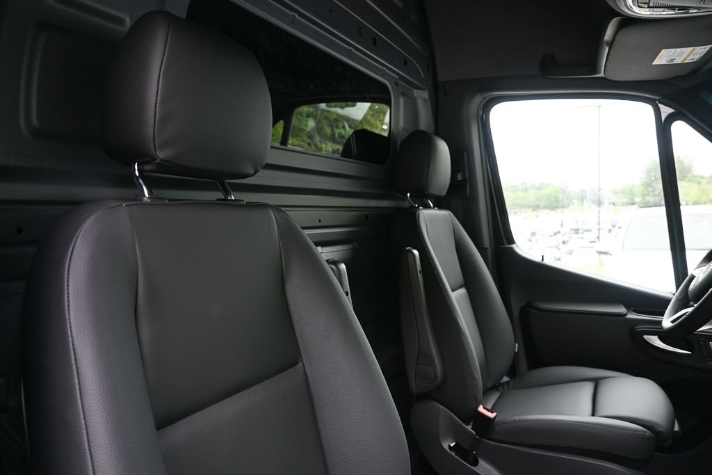 New 2026 Jet Black Mercedes-Benz  image 16
