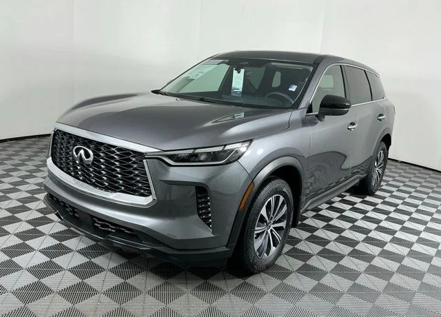 Certified Used 2025 Graphite Shadow INFINITI PURE image 3