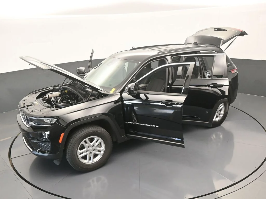2025 Jeep Grand Cherokee Laredo - Photo 61