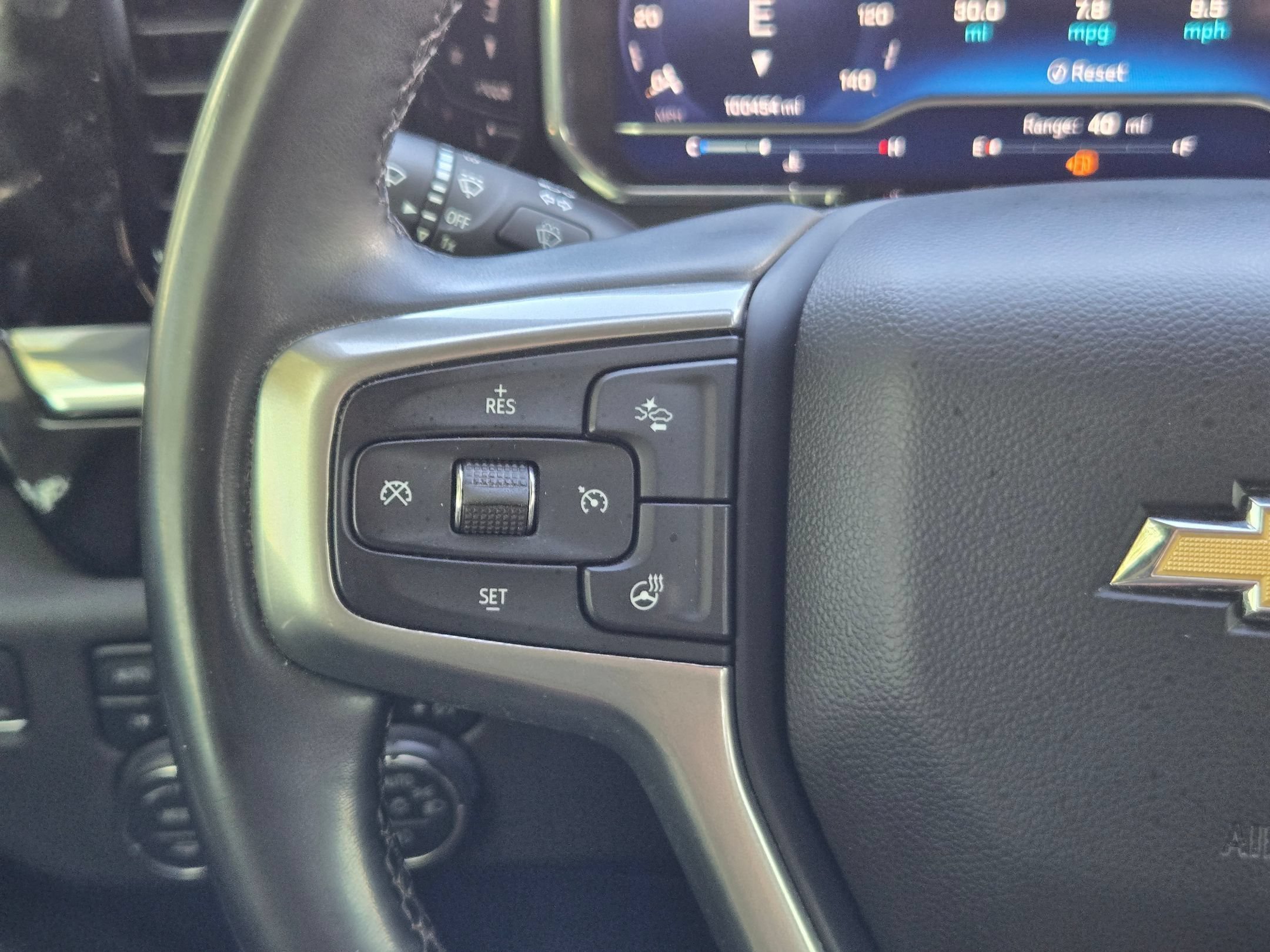 Used 2024 Iridescent Pearl Tricoat Chevrolet LTZ image 12