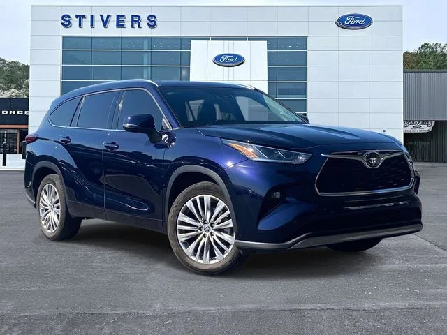 2023 Toyota Highlander Platinum