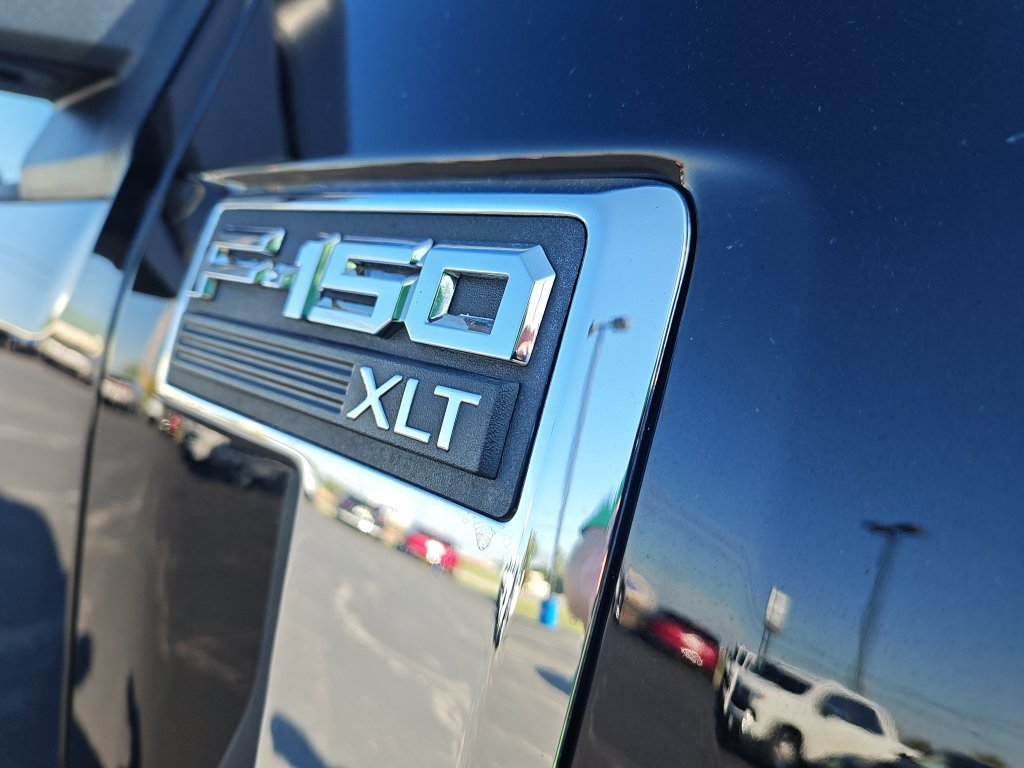 Used 2023 Black Ford XLT image 27