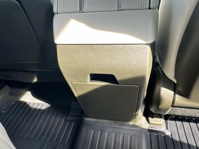 Used 2025 Gray Hyundai Calligraphy image 19
