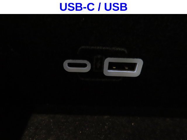 Used 2023 Bright White Clearcoat Jeep Base image 32