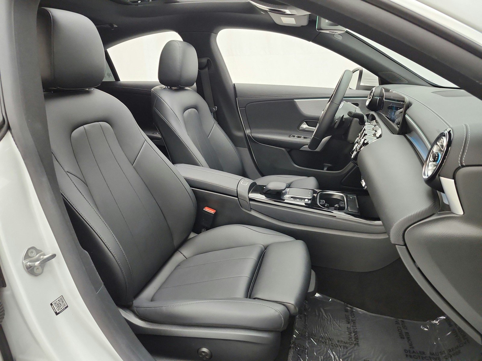 Used 2023 Digital White Metallic Mercedes-Benz CLA 250 Coupe image 20