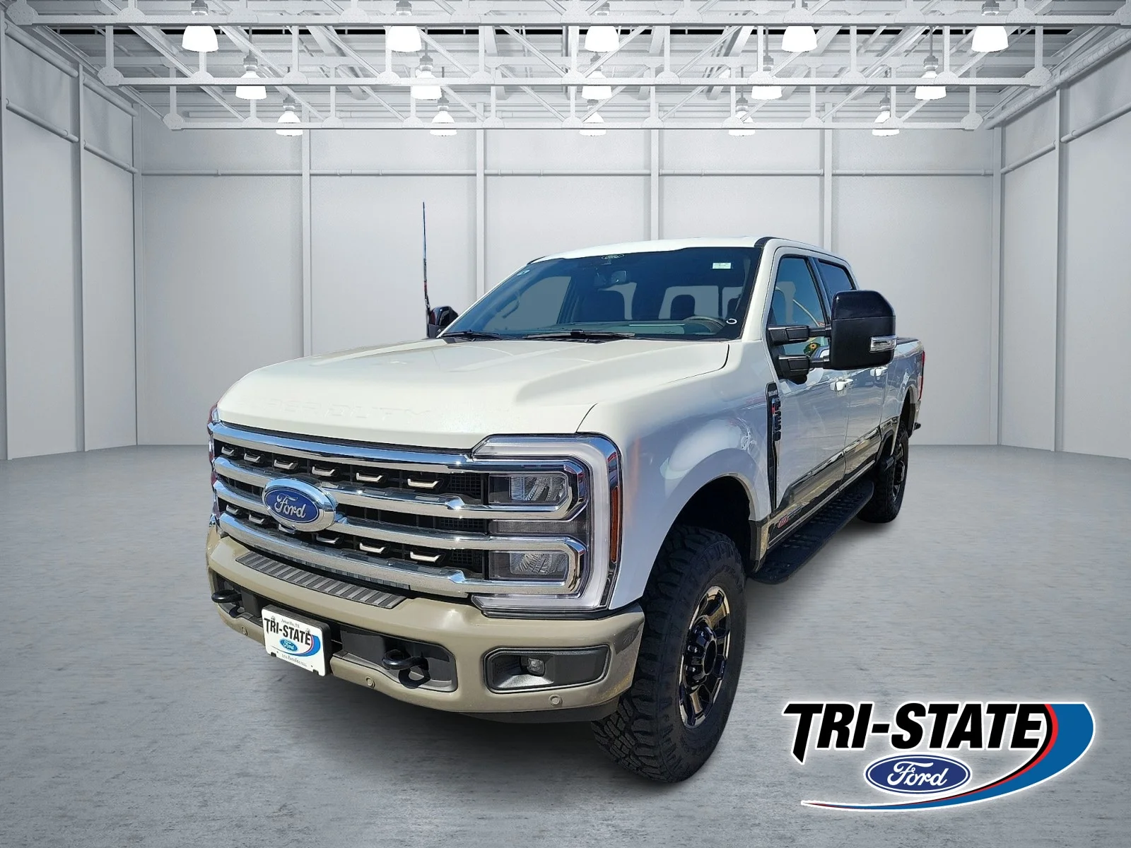 New 2026 Star White Metallic Tri-Coat Ford F-250&reg; King Ranch&reg; image 1