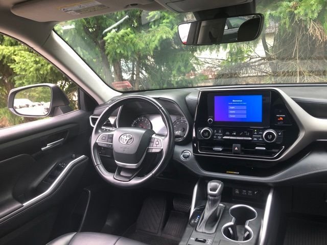 Used 2023 Gray Toyota XLE image 14