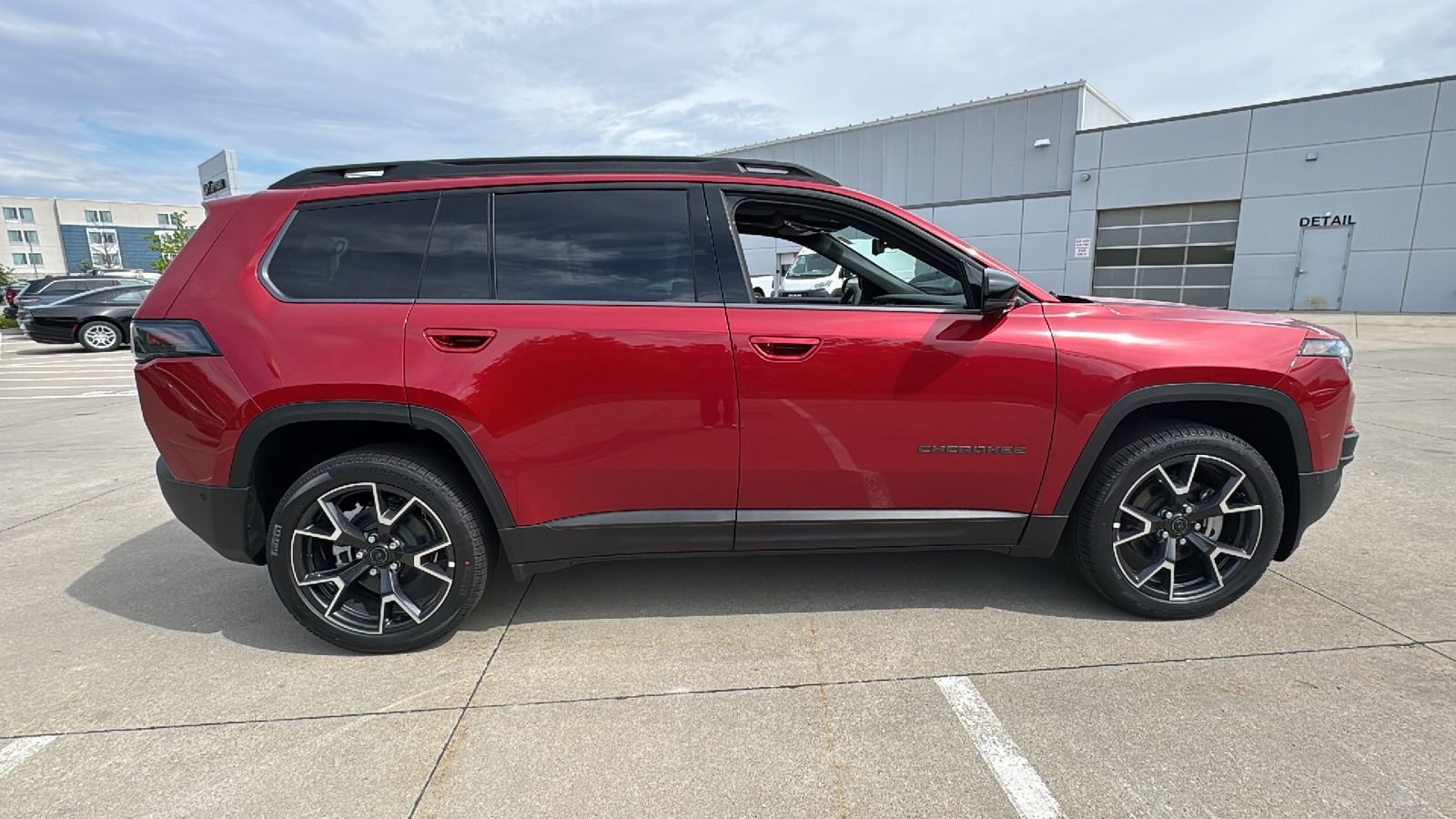 New 2026 Red Hot Pearl-Coat Exterior Paint Jeep Overland image 17