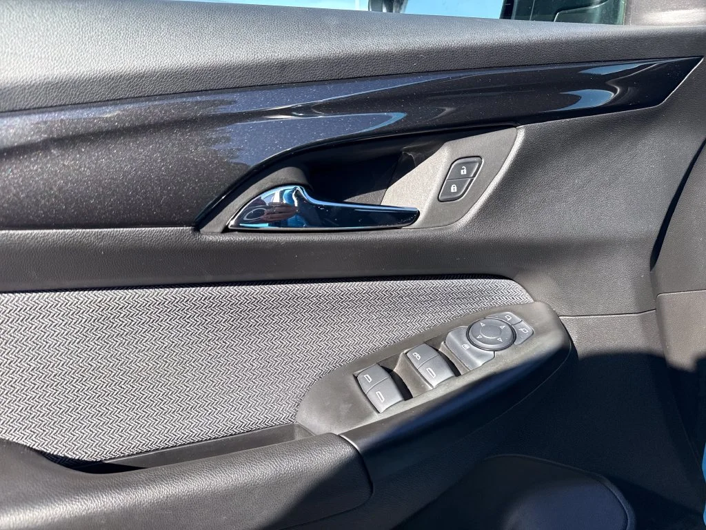 Certified Used 2025 Blue Chevrolet LT image 19