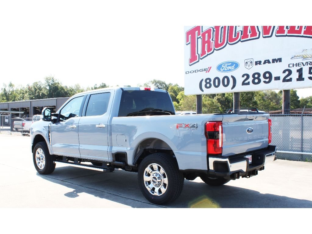 New 2026 Glacier Gray Metallic Tri-Coat Ford LARIAT image 27